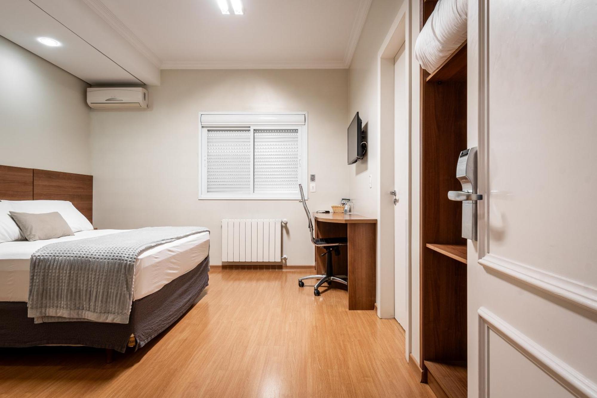 Hotel Kindermann Caçador エクステリア 写真